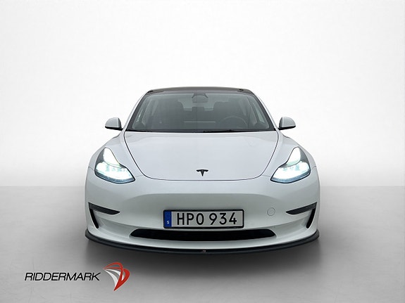 Tesla Model 3 2 of 29