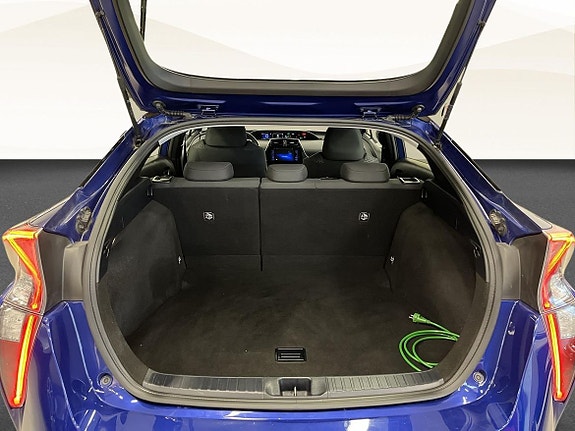 Toyota Prius 13 of 22