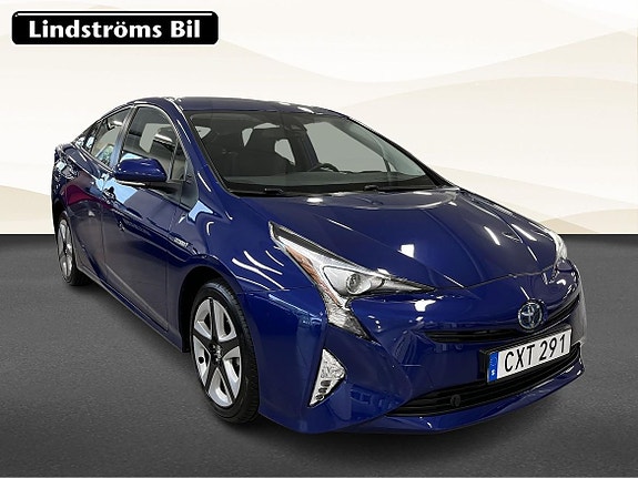 Toyota Prius 3 of 22