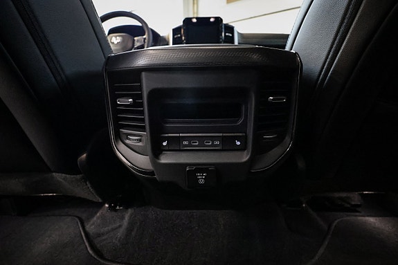 Dodge RAM 21 of 30