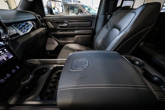 Dodge RAM 18 of 30