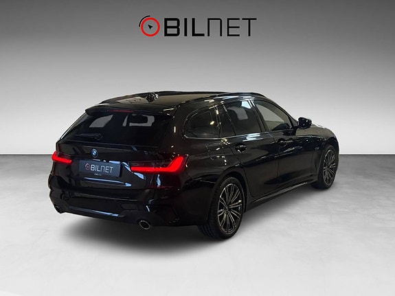 BMW 330e 7 of 22