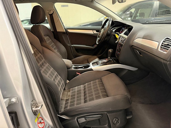 Audi A4 12 of 19