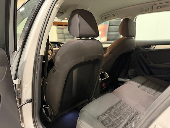 Audi A4 10 of 19