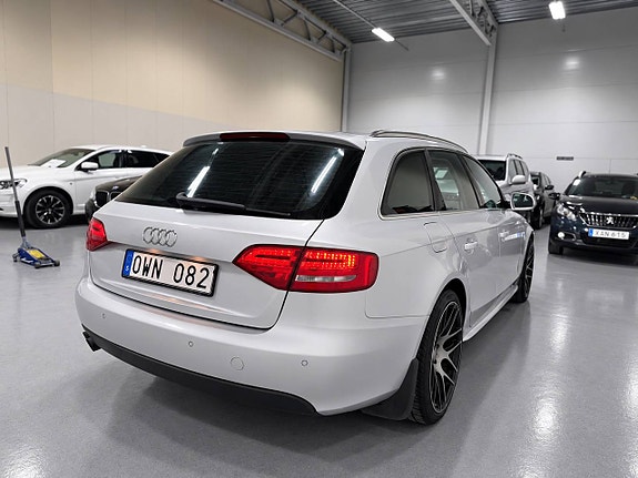 Audi A4 8 of 19