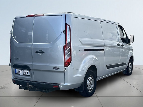 Ford Transit Custom 6 of 21