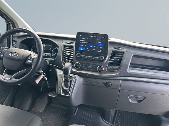 Ford Transit Custom 8 of 21