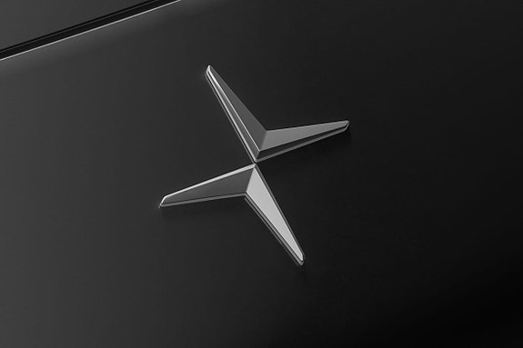Polestar 4 9 of 20