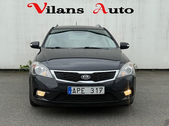 Kia Ceed 8 of 14