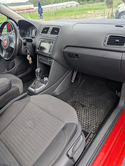 Volkswagen Polo 8 of 9