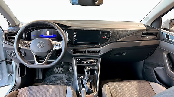 Volkswagen Polo 10 of 12