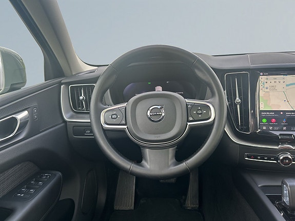 Volvo XC60 9 of 19