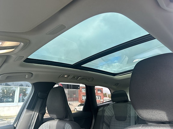 Volvo XC60 17 of 19