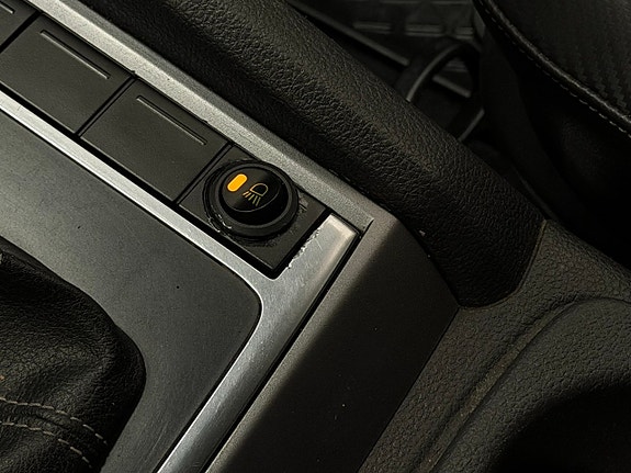 Volkswagen Amarok 27 of 30