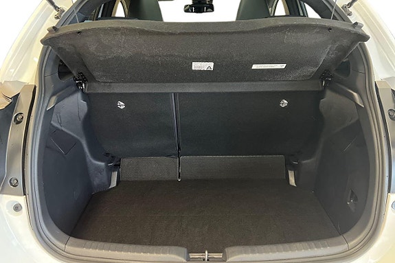 Toyota Yaris 12 of 23
