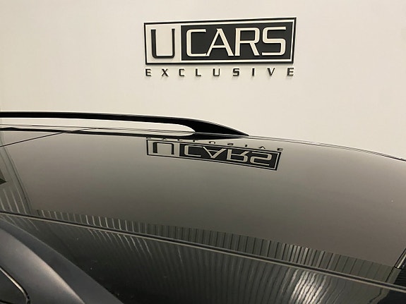 Cadillac SRX 13 of 28