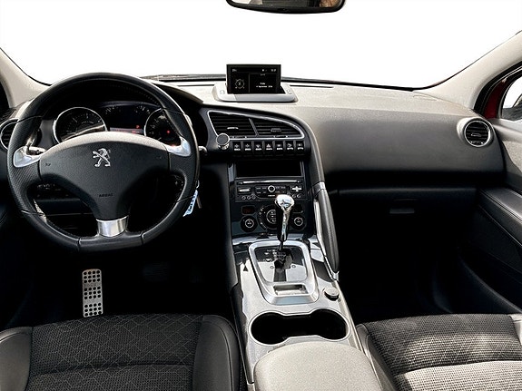 Peugeot 3008 6 of 15