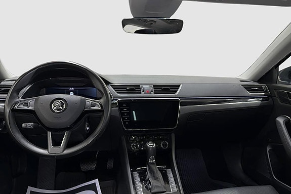 Skoda Superb 9 of 11
