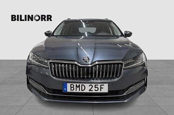 Skoda Superb 5 of 11