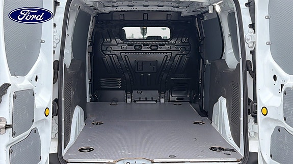 Ford Transit Connect 10 of 10