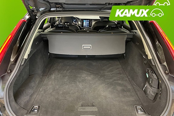 Volvo V90 16 of 26