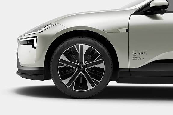 Polestar 4 10 of 20