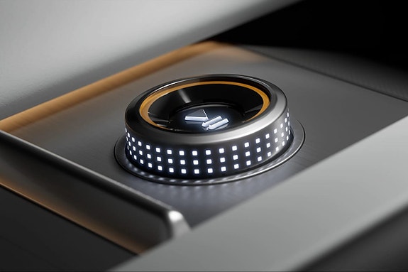 Polestar 4 17 of 20