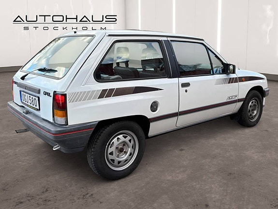Opel Corsa 6 of 18