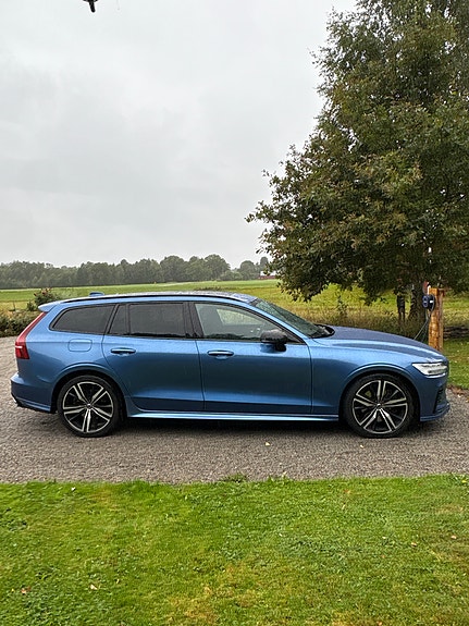 Volvo V60 8 of 17