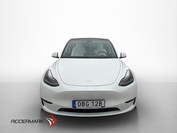 Tesla Model Y 3 of 30
