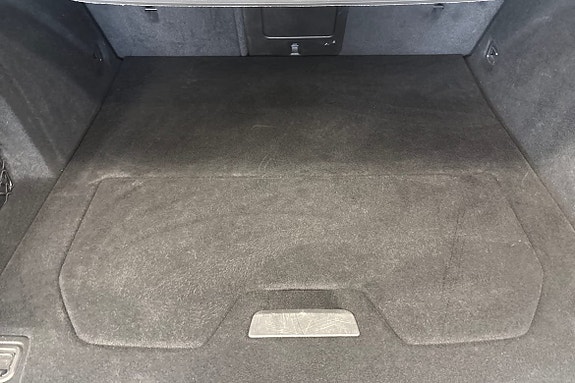 Volvo V60 13 of 22
