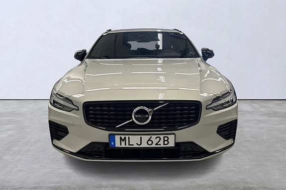 Volvo V60 7 of 22