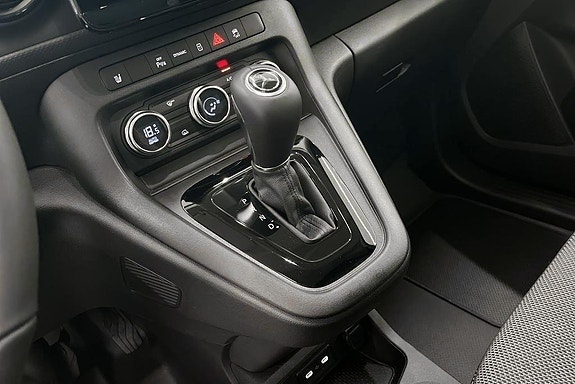 Mercedes-Benz eCitan 12 of 14