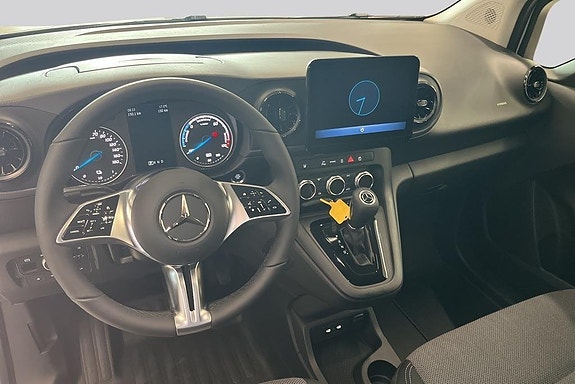 Mercedes-Benz eCitan 7 of 14