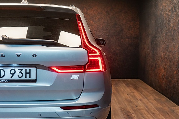 Volvo XC60 12 of 30