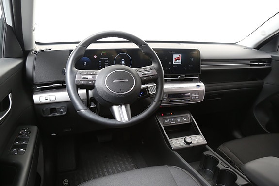 Hyundai Kona 12 of 24