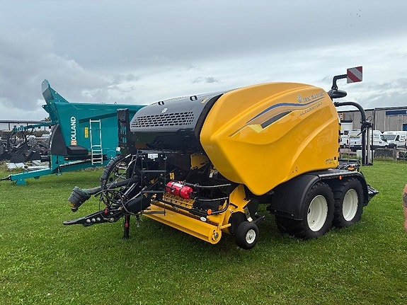 New Holland Roll Baler 125 Combi 2 of 5