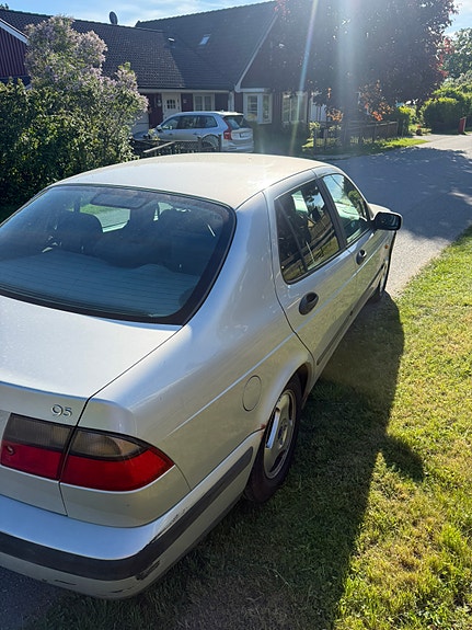 Saab 9-5 5 of 11