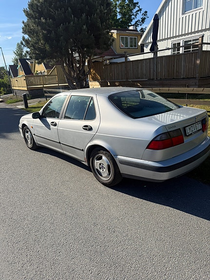 Saab 9-5 3 of 11