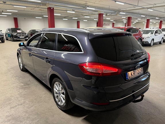Ford Mondeo 5 of 16