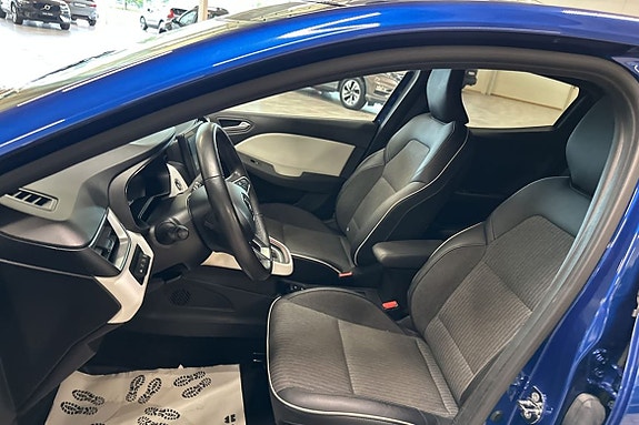Renault Clio 9 of 17