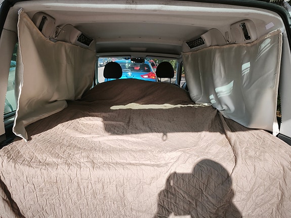 Peugeot Partner 2 of 12