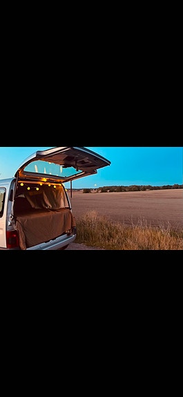 Peugeot Partner 4 of 12