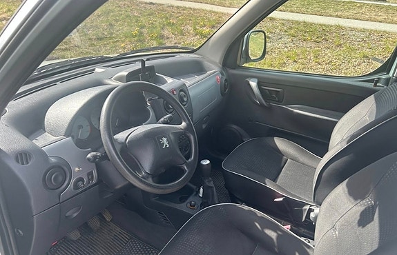 Peugeot Partner 9 of 12