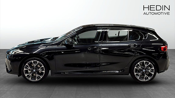 BMW 120 6 of 9