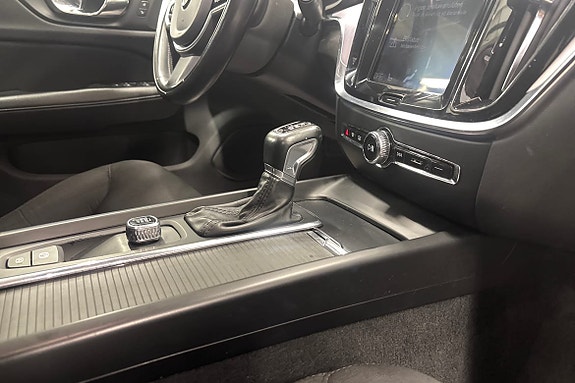 Volvo V60 15 of 21