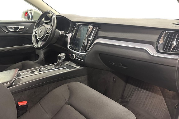 Volvo V60 10 of 21