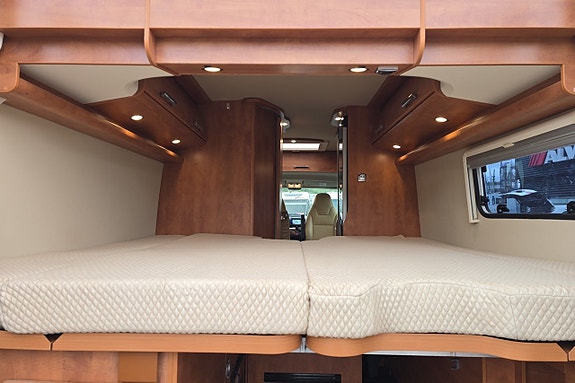 Malibu Carthago 640 LE 177hk Litium 300Ah/Clesana/iNet X Truma/Solcell/Drag 21 of 26