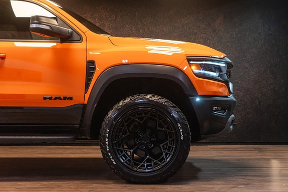 RAM 1500 8 of 30