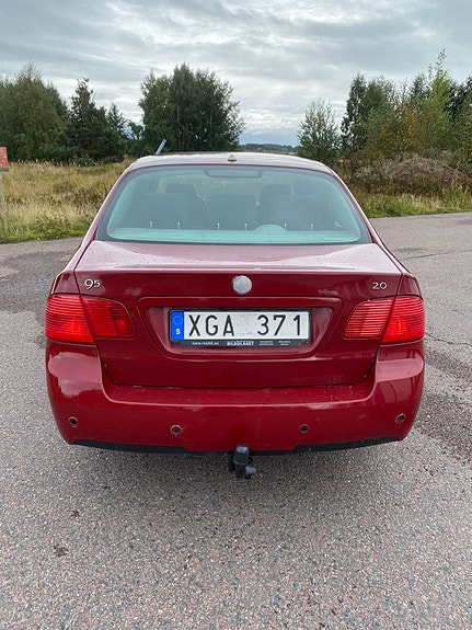 Saab 9-5 4 of 7